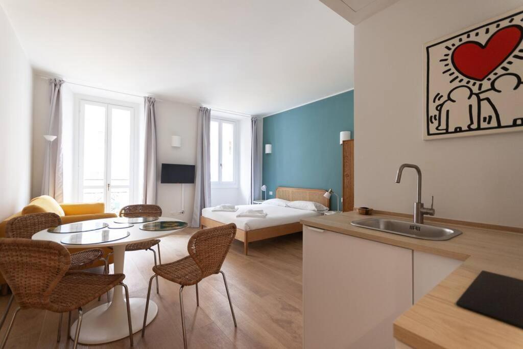 Youhosty - Ticinese Suite 1 Milan Bagian luar foto