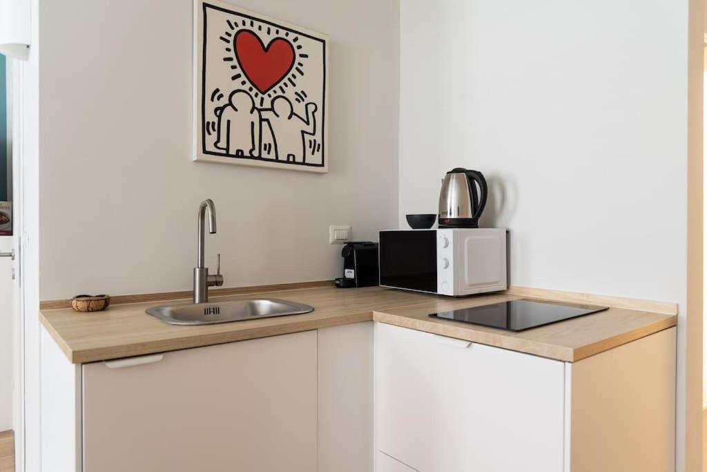 Youhosty - Ticinese Suite 1 Milan Bagian luar foto
